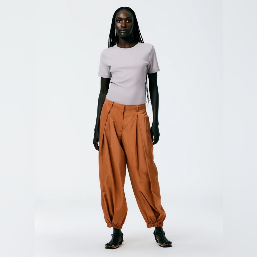 Tibi Italian Sporty Nylon Eden Pleated Balloon Pant in Sienna